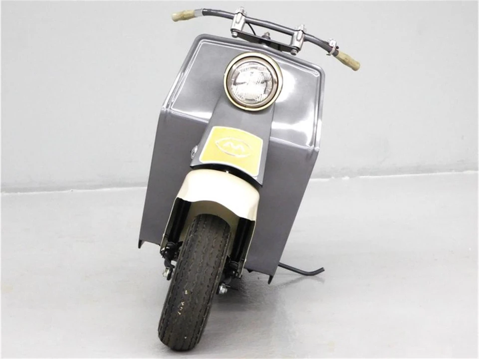 1961 Cushman Eagle - Image 2 of 24