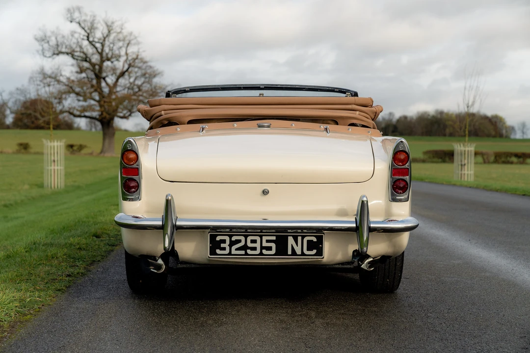1961 Daimler SP250 - Image 6 of 31
