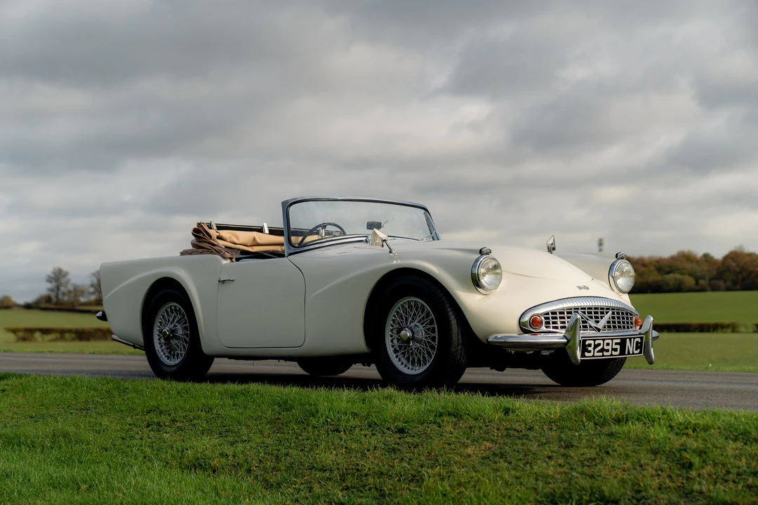 1961 Daimler SP250 - Image 3 of 31