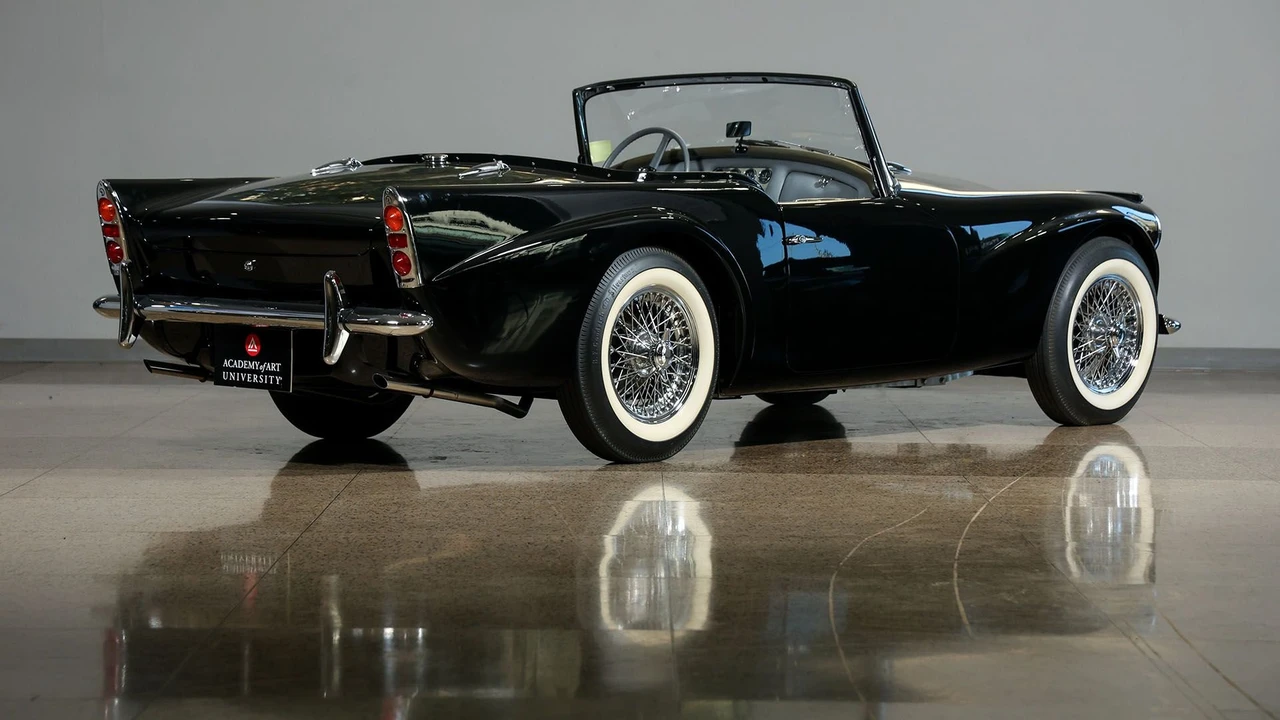 1961 Daimler SP250 - Image 7 of 31