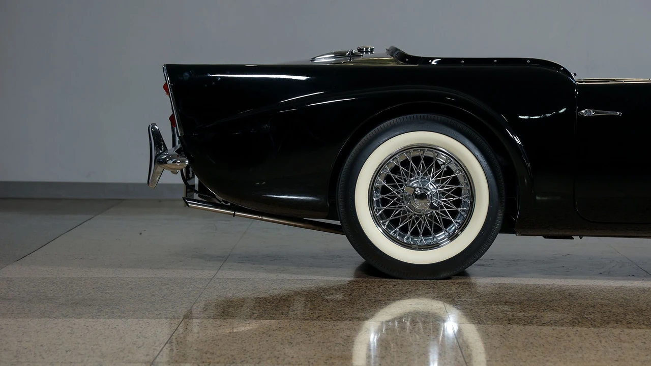 1961 Daimler SP250 - Image 12 of 31