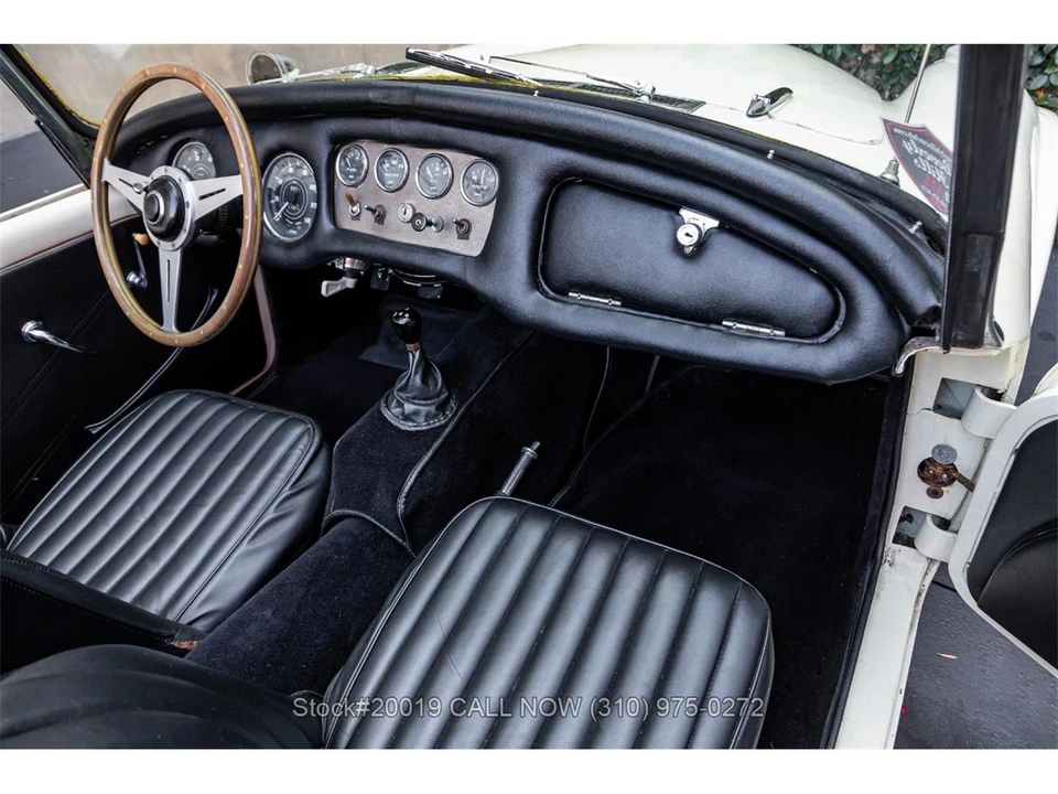 1961 Daimler SP250 - Image 26 of 31