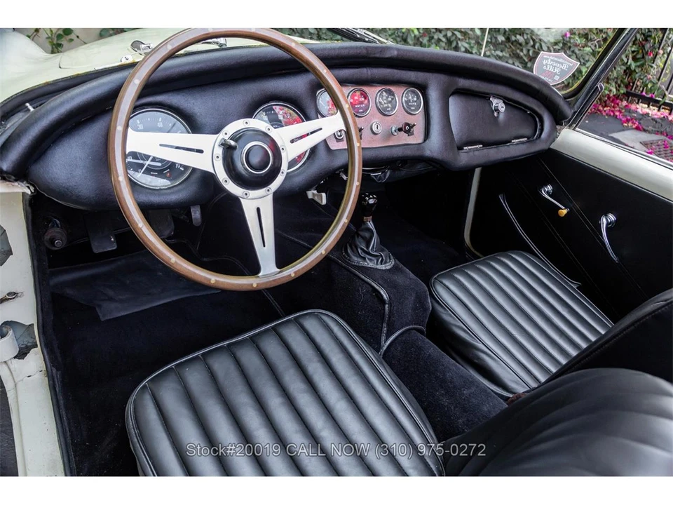 1961 Daimler SP250 - Image 22 of 31