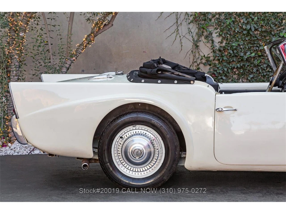 1961 Daimler SP250 - Image 16 of 31