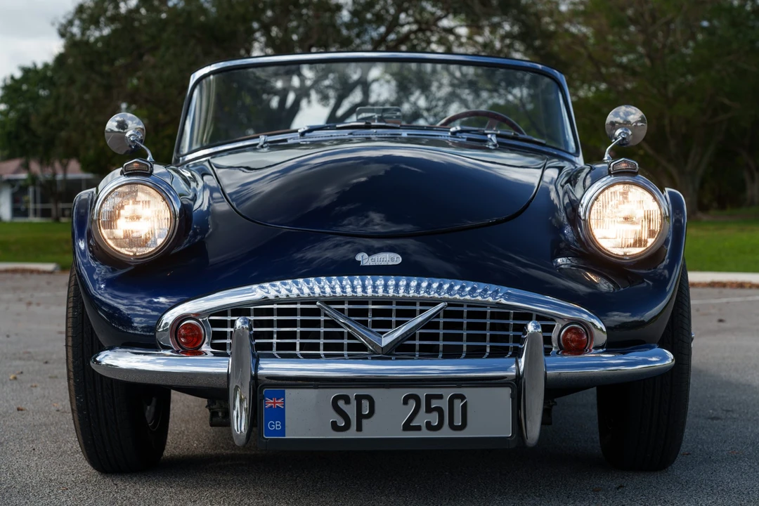 1961 Daimler SP250 - Image 11 of 31