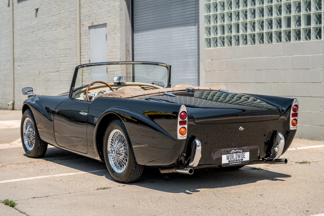 1961 Daimler SP250 - Image 8 of 31