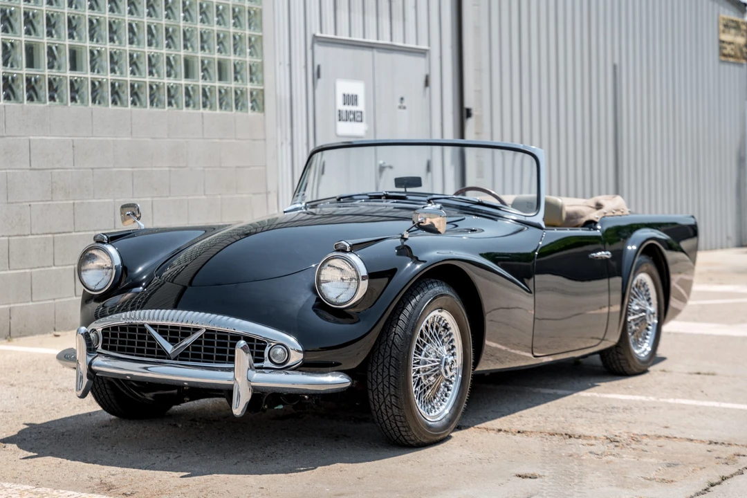 1961 Daimler SP250 - Image 2 of 31