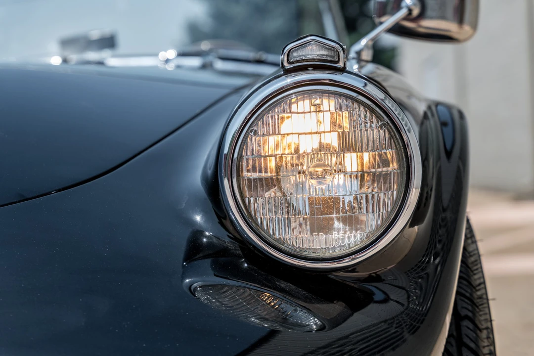 1961 Daimler SP250 - Image 29 of 31