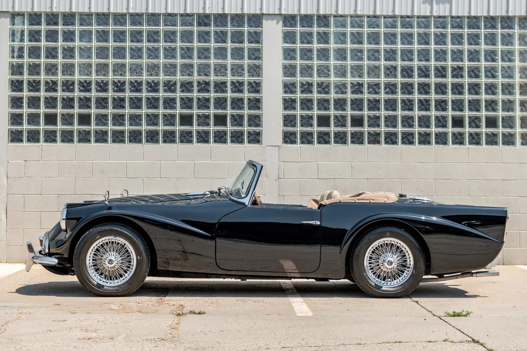 1961 Daimler SP250 - Image 9 of 31