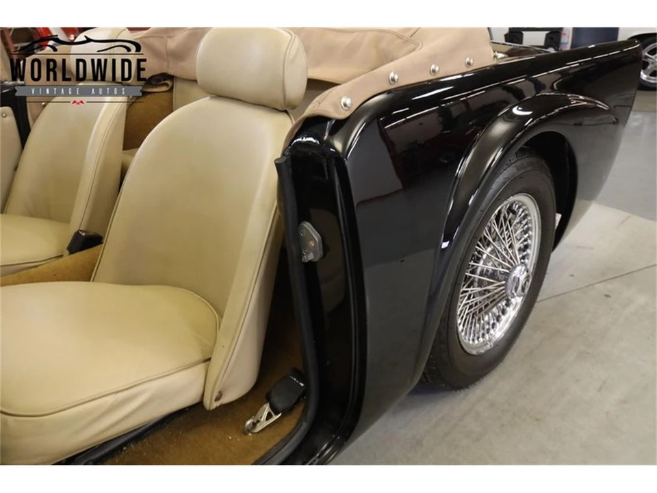 1961 Daimler SP250 - Image 30 of 31