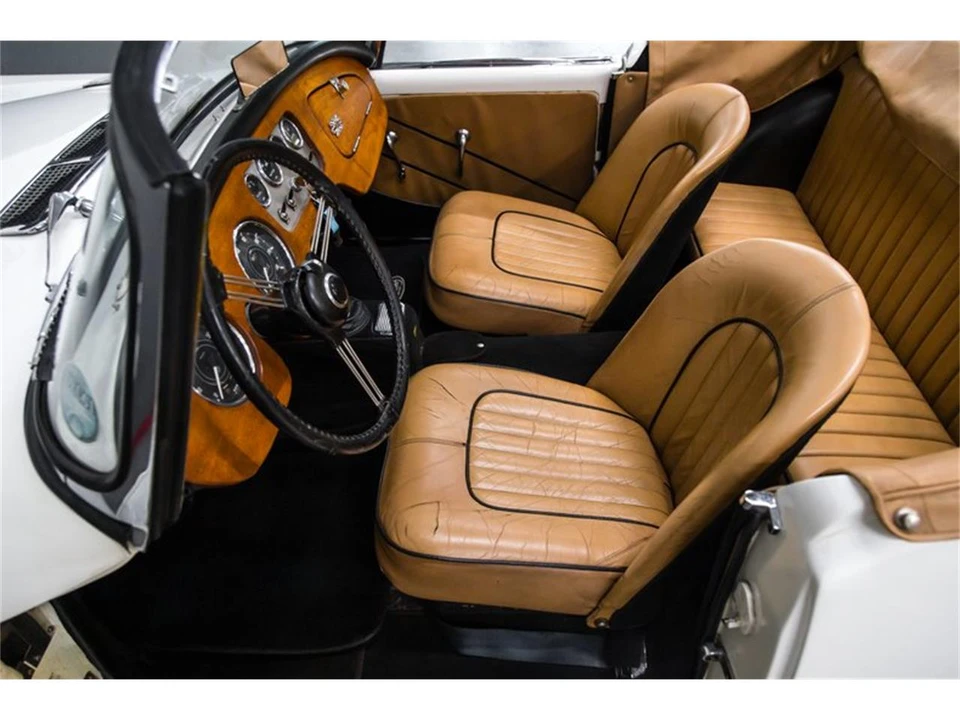 1961 Daimler SP250 - Image 28 of 31