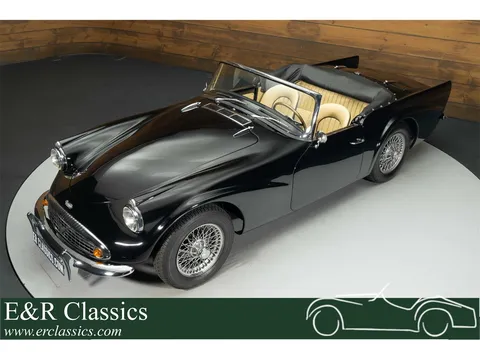 1961 Daimler SP250 Dart