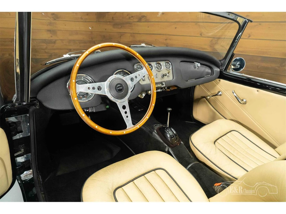 1961 Daimler SP250 - Image 2 of 19