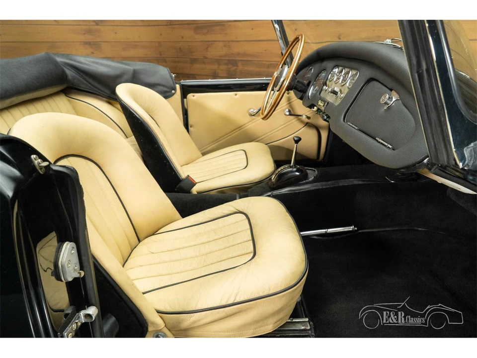 1961 Daimler SP250 - Image 16 of 19