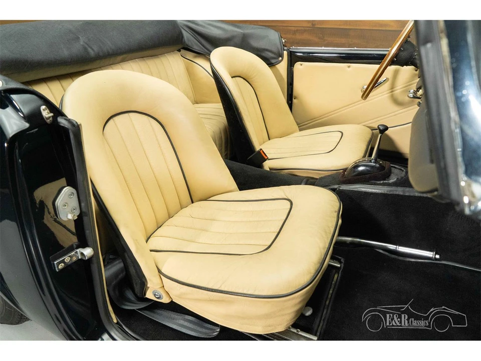 1961 Daimler SP250 - Image 17 of 19