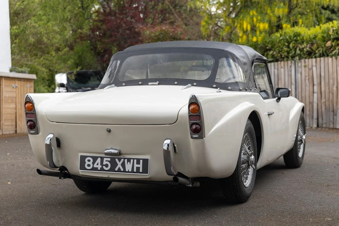 1961 Daimler SP250 - Image 7 of 30