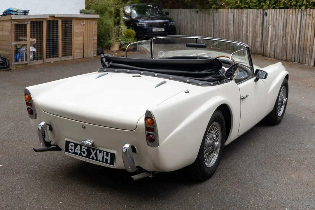 1961 Daimler SP250 - Image 4 of 30