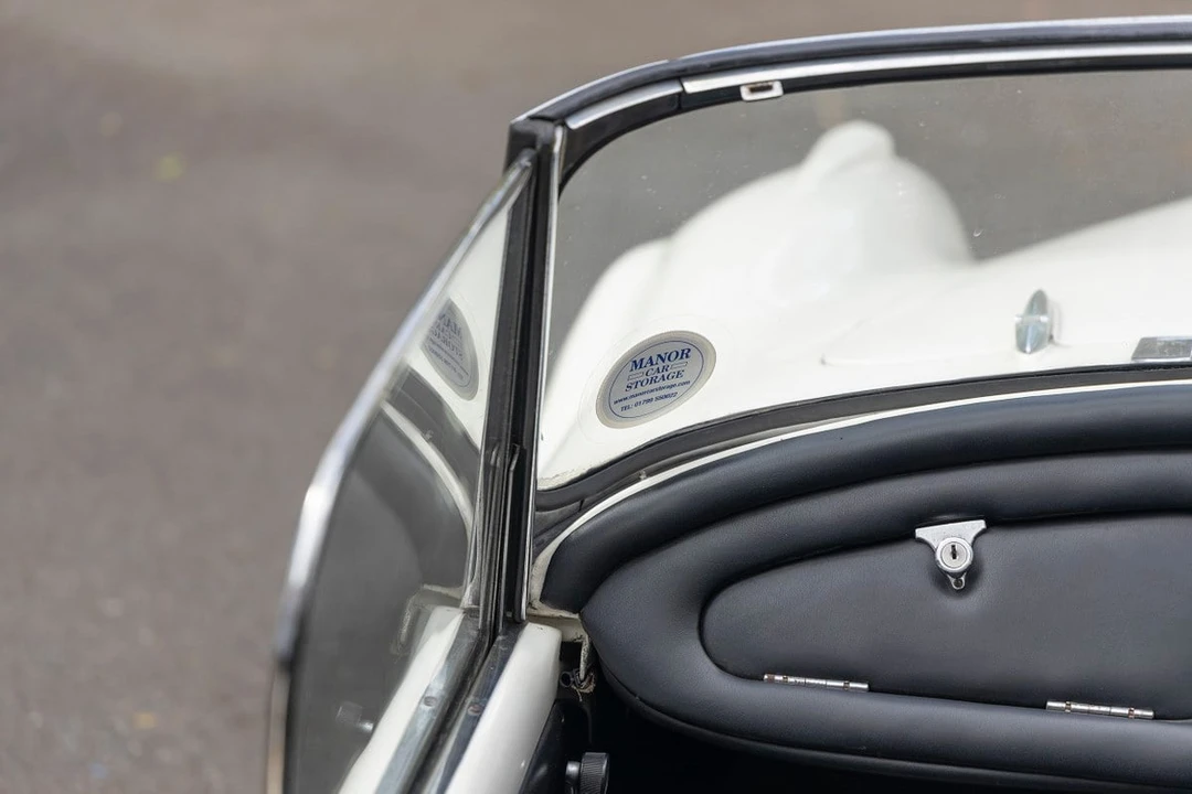 1961 Daimler SP250 - Image 23 of 30