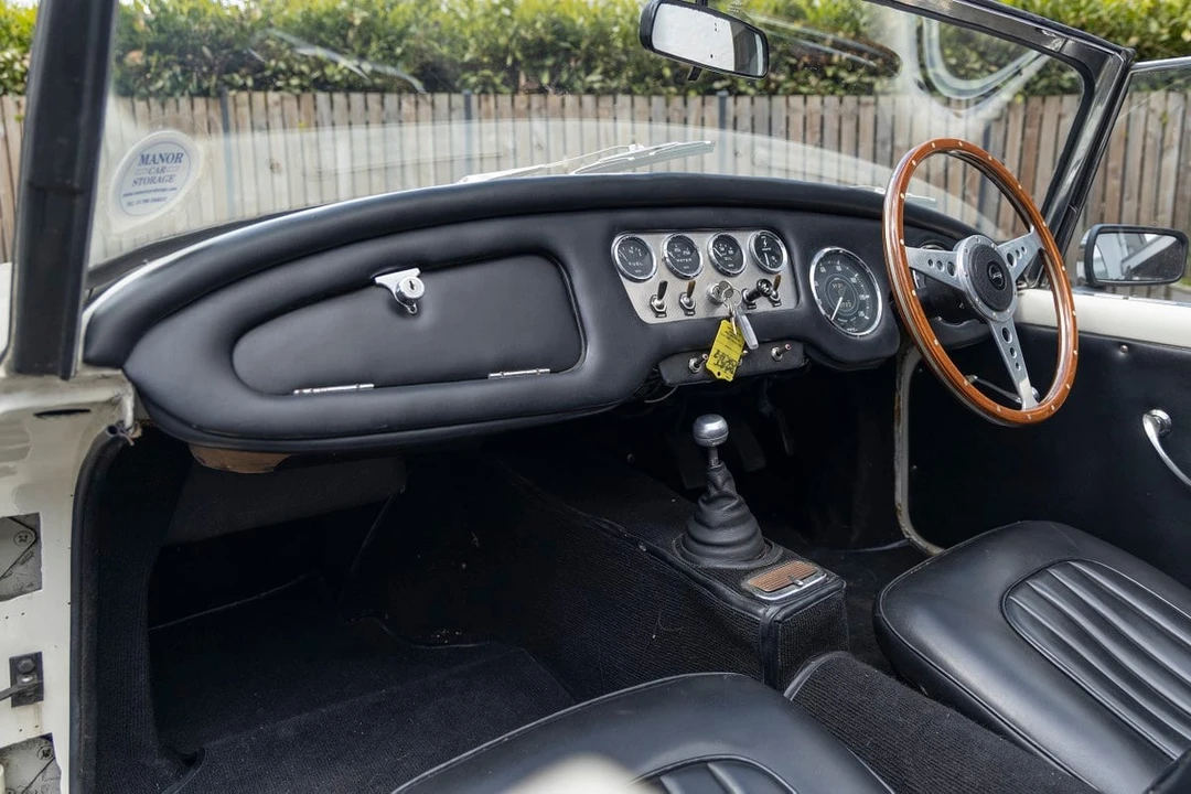 1961 Daimler SP250 - Image 28 of 30