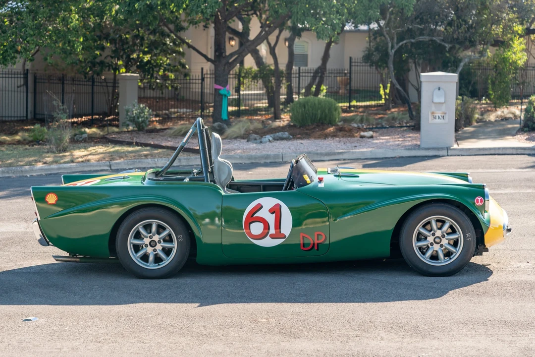 1961 Daimler SP250 - Image 8 of 31