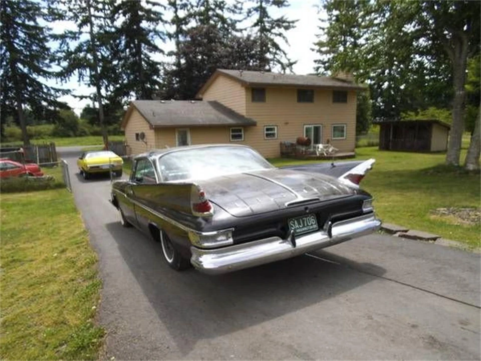 1961 DeSoto Firedome - Image 9 of 17