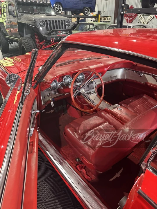 1961 Ford Thunderbird 3rd Gen - Image 4 of 5