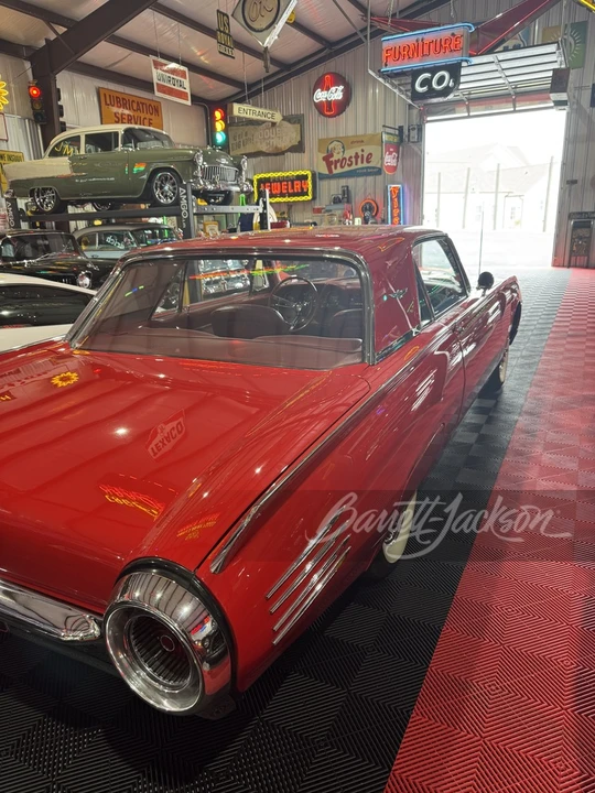 1961 Ford Thunderbird 3rd Gen - Image 3 of 5