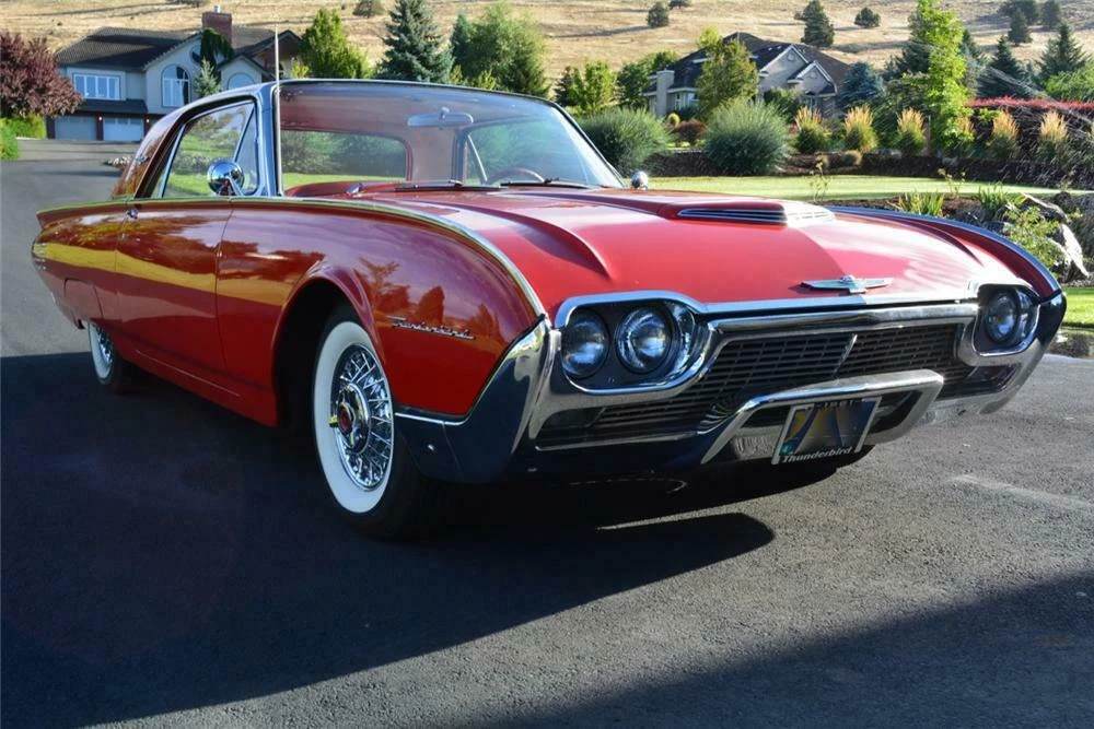 1961 Ford Thunderbird 3rd Gen - Image 2 of 5