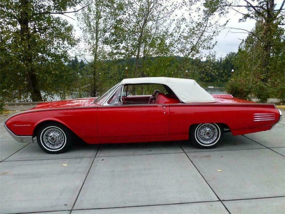 1961 Ford Thunderbird 3rd Gen - Image 4 of 4