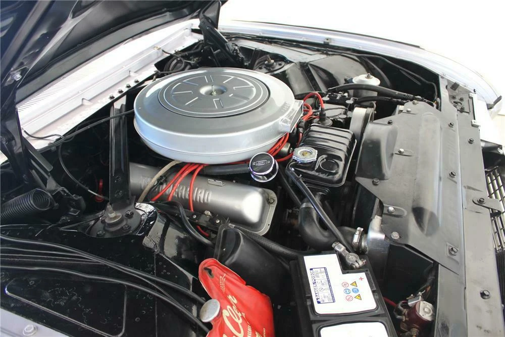 1961 Ford Thunderbird 3rd Gen - Image 2 of 5