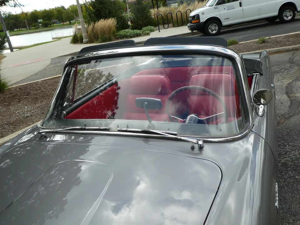 1961 Facel Vega Facellia - Image 16 of 31
