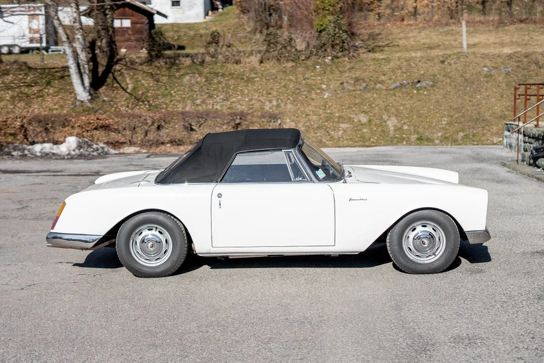 1961 Facel Vega Facellia - Image 15 of 30