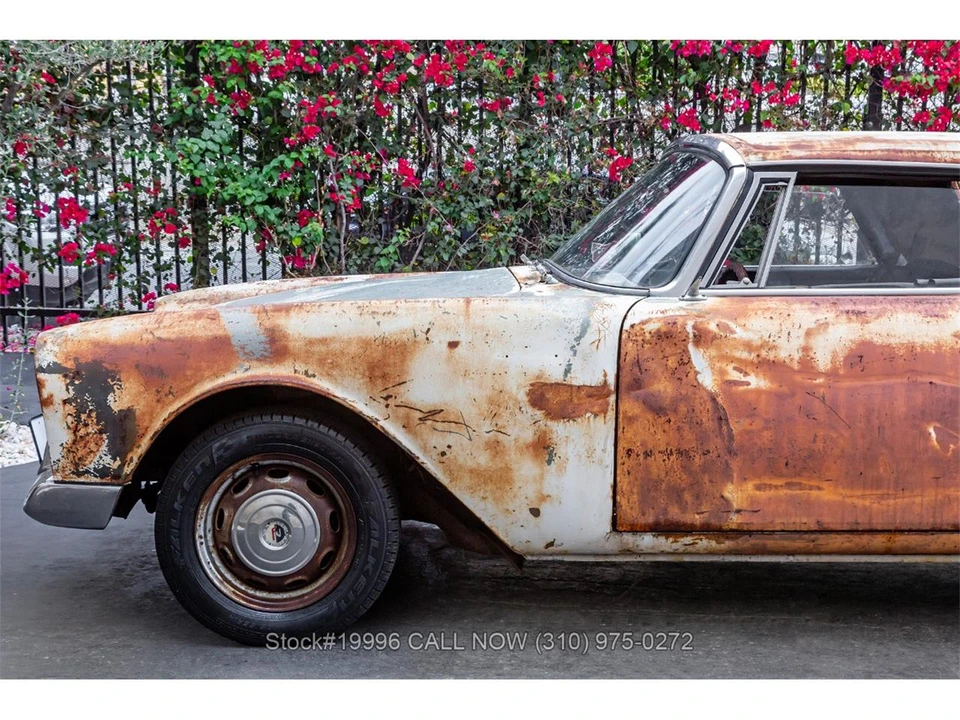 1961 Facel Vega Facellia - Image 12 of 31