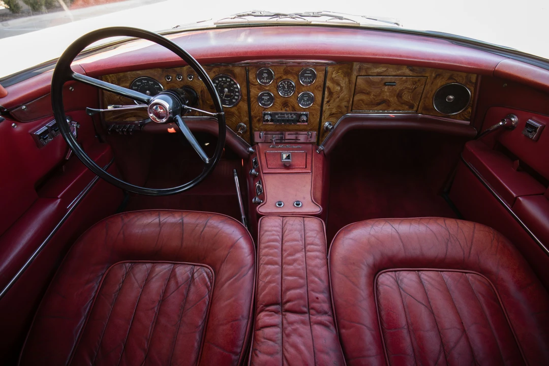1961 Rolls-Royce Corniche Series V - Image 25 of 31