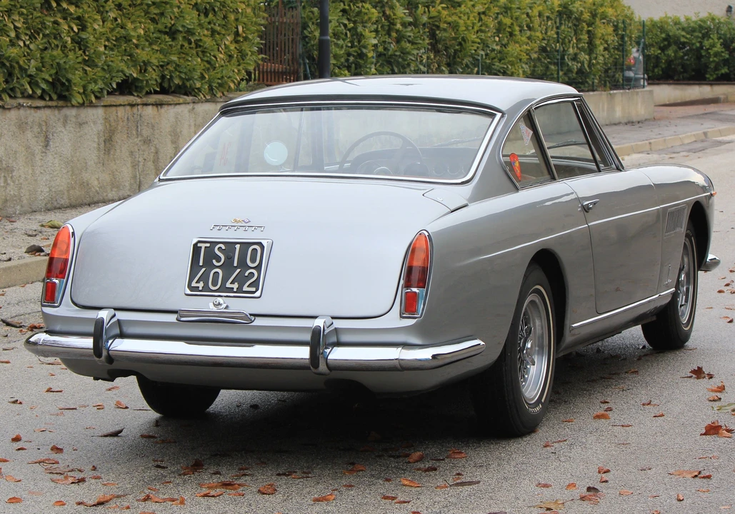 1961 Ferrari 250 GTE - Image 7 of 8