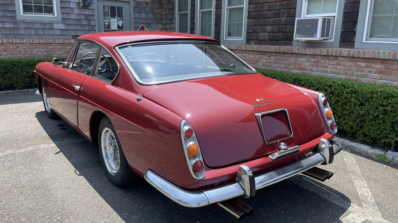 1961 Ferrari 250 GTE - Image 18 of 31