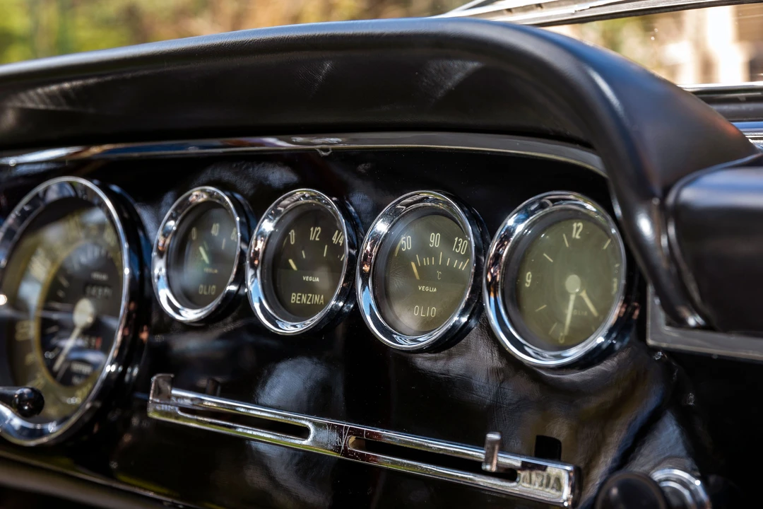 1961 Ferrari 250 GTE - Image 29 of 30