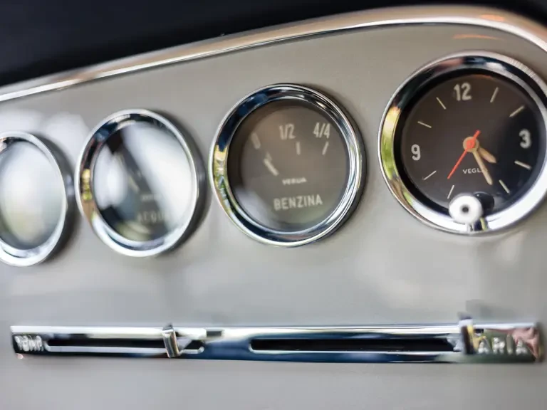 1961 Ferrari 250 GTE - Image 14 of 28