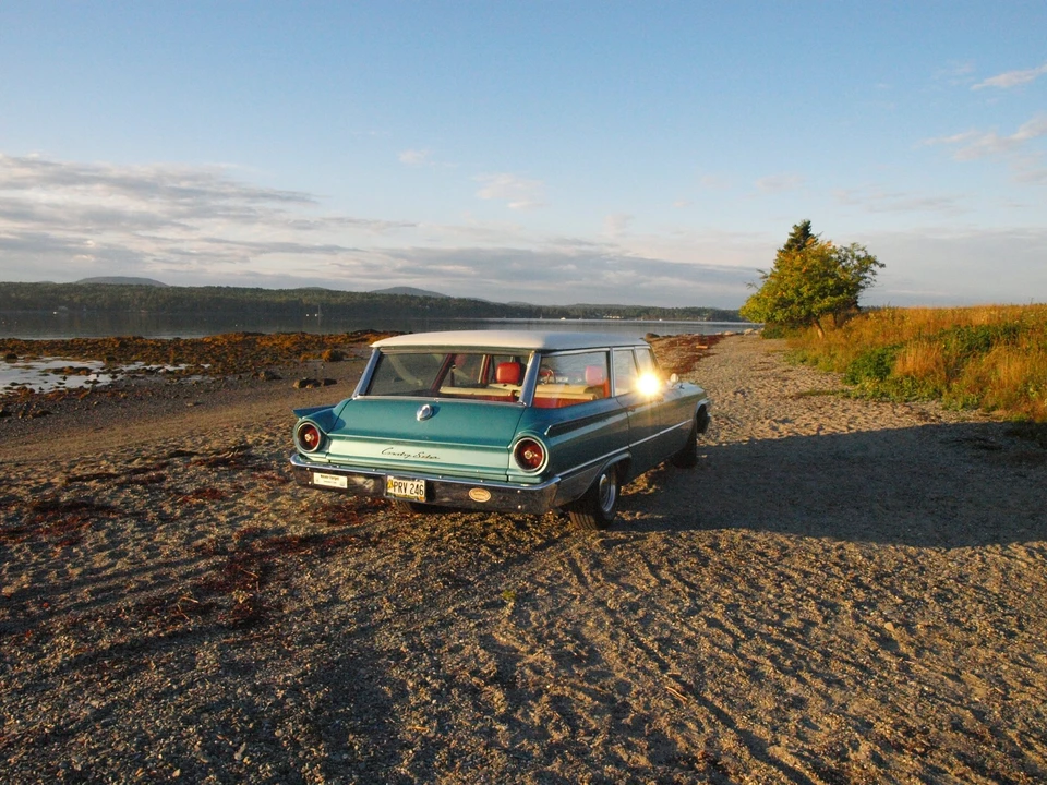 1961 Ford Country Sedan - Image 10 of 31