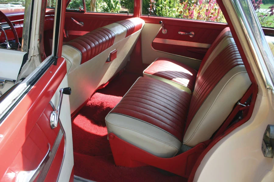 1961 Ford Country Squire - Image 5 of 8