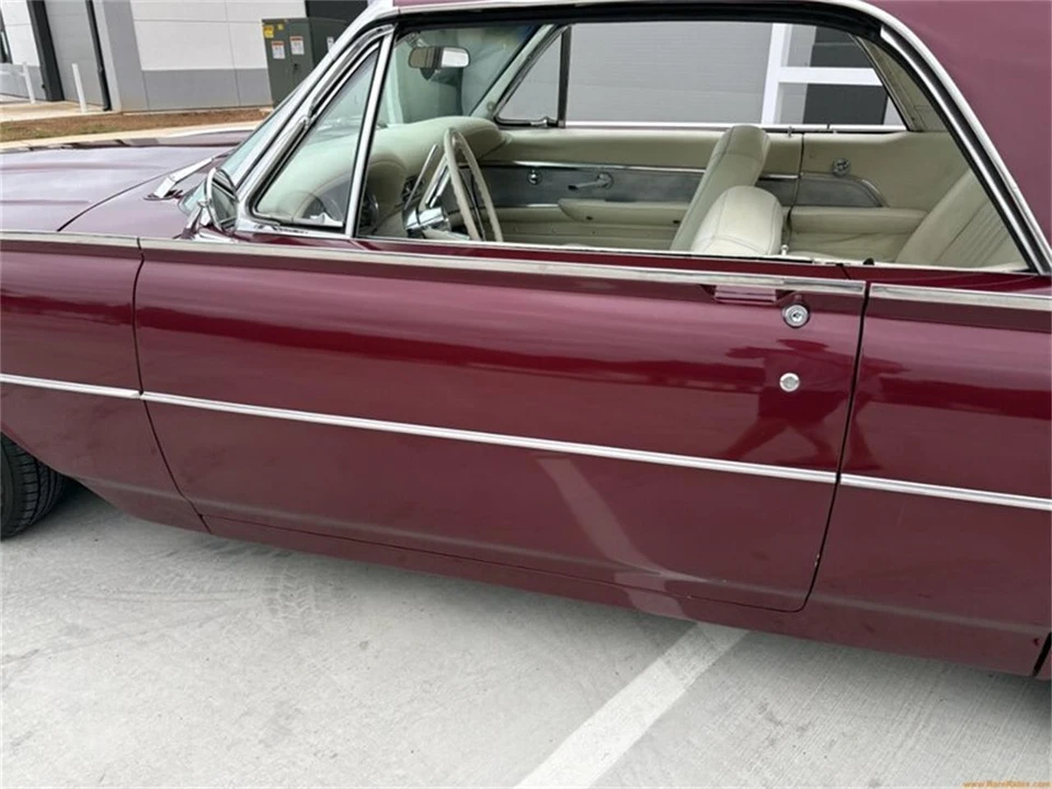 1961 Ford Fairlane 3rd Gen - Image 11 of 31