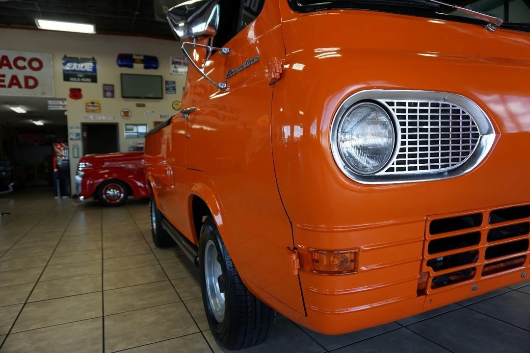1961 Ford Econoline Van - Image 12 of 31