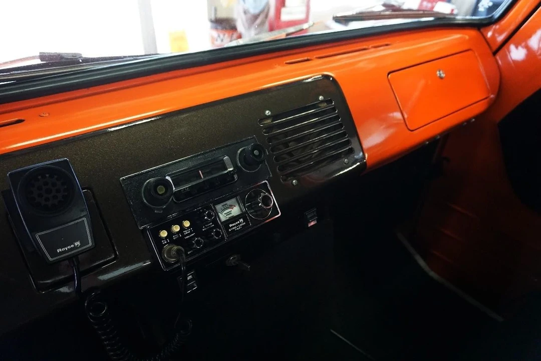 1961 Ford Econoline Van - Image 26 of 31