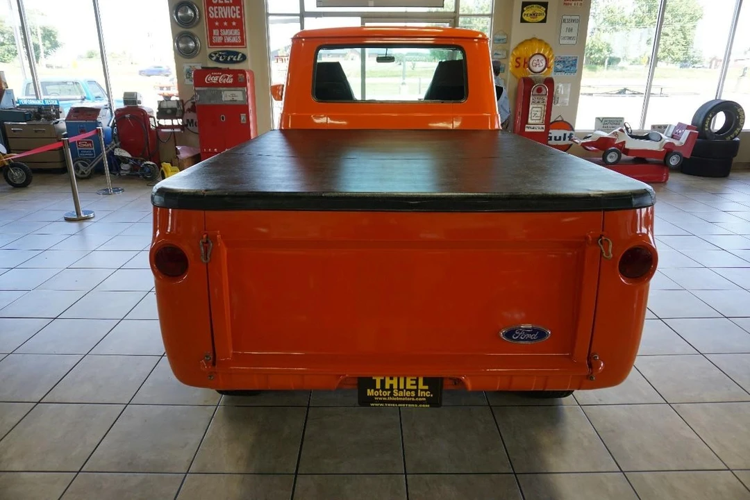 1961 Ford Econoline Van - Image 6 of 31