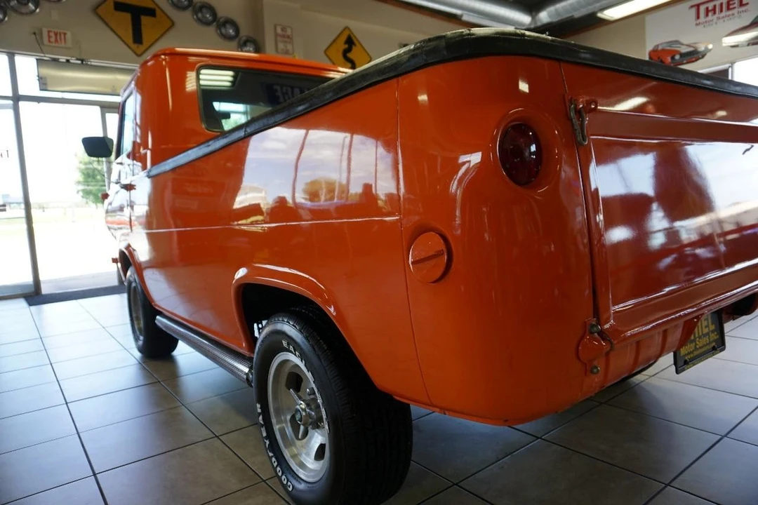 1961 Ford Econoline Van - Image 15 of 31