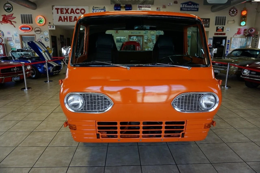 1961 Ford Econoline Van - Image 10 of 31
