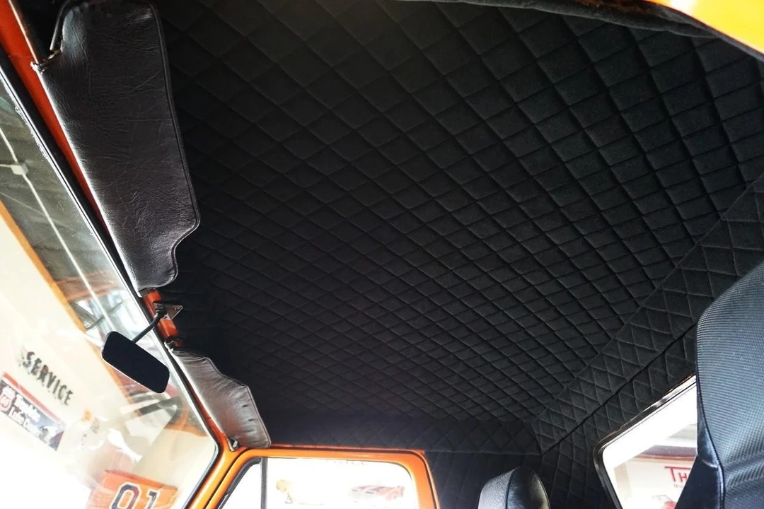 1961 Ford Econoline Van - Image 22 of 31