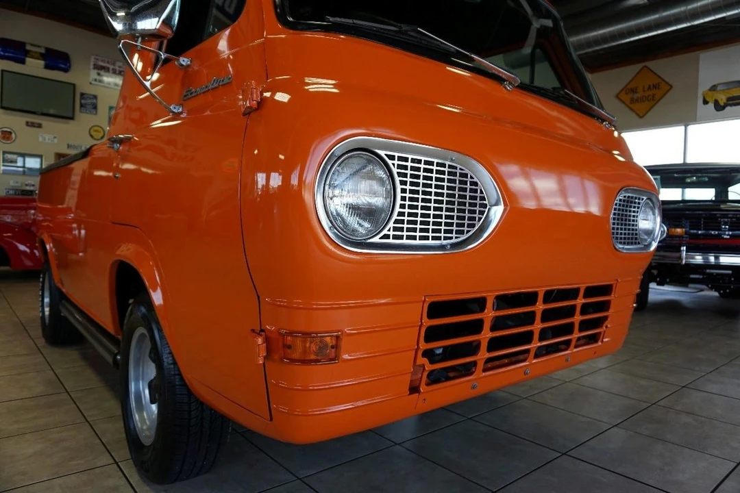 1961 Ford Econoline Van - Image 17 of 31