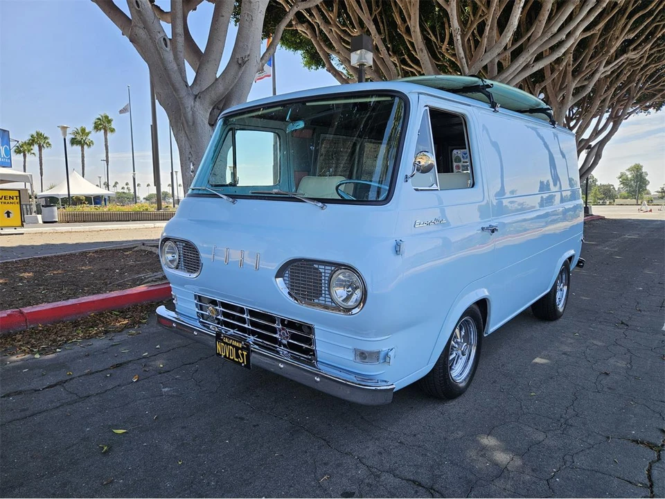 1961 Ford Econoline Van - Image 4 of 31