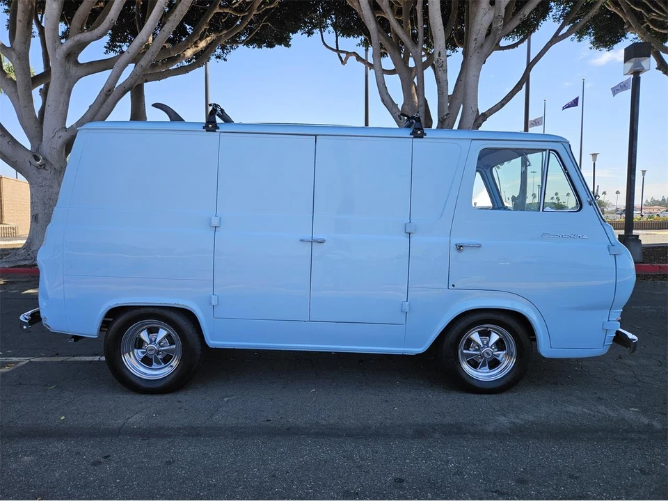 1961 Ford Econoline Van - Image 11 of 31